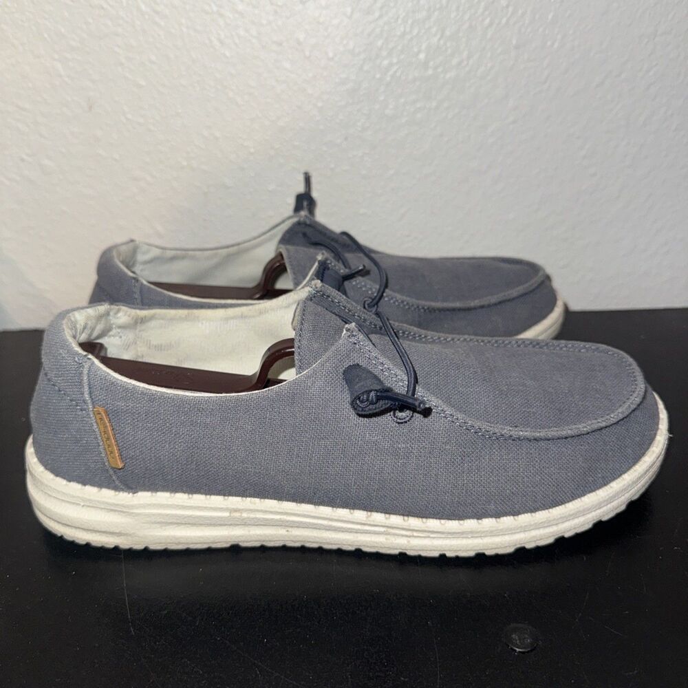 Hey Dudes Wendy 121412526 Women's Slip On Shoes Size 9 Chambray Navy White